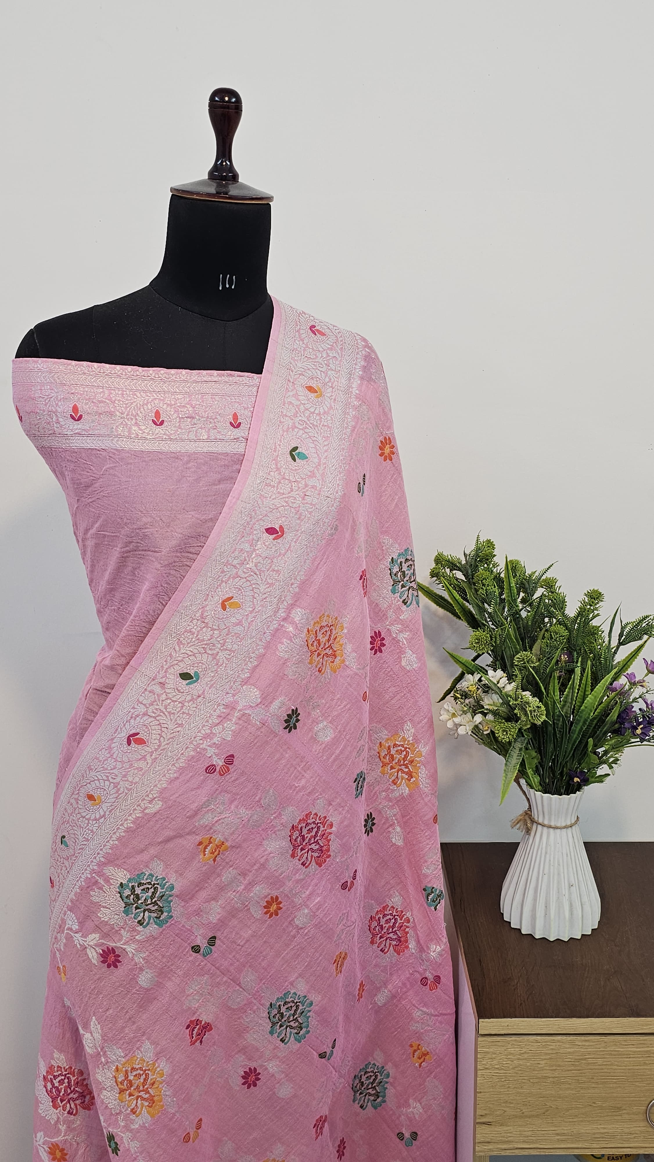 Handwoven Pure Tusser Pink Georgette Khadi Saree